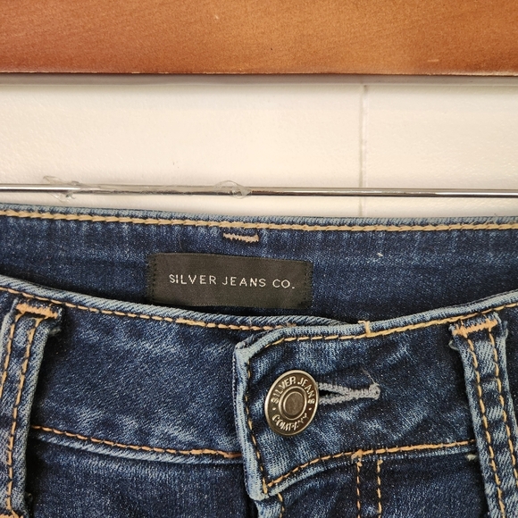Silver Suki Cropped Denim Jeans Skinny Capri Stretchy Dark Wash Mid Rise Size 28 - Picture 5 of 11